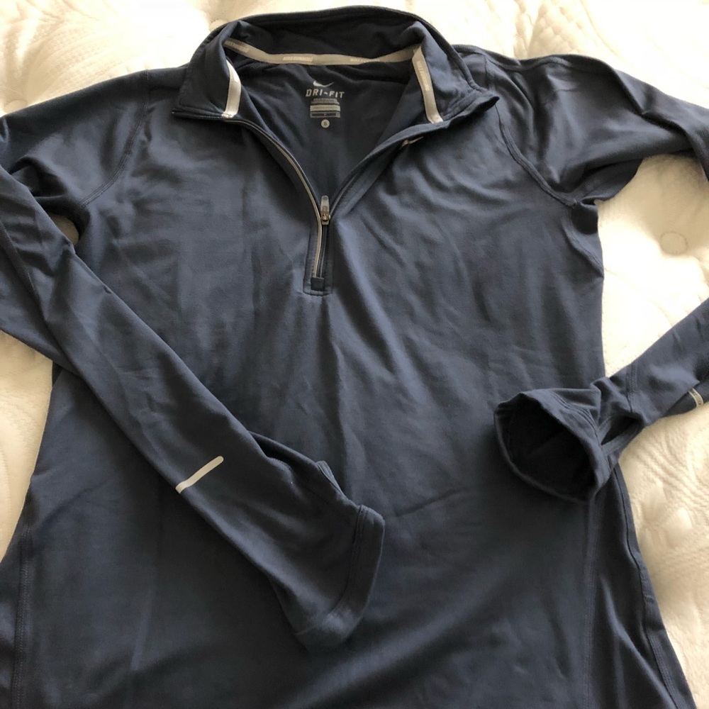 Nike training top